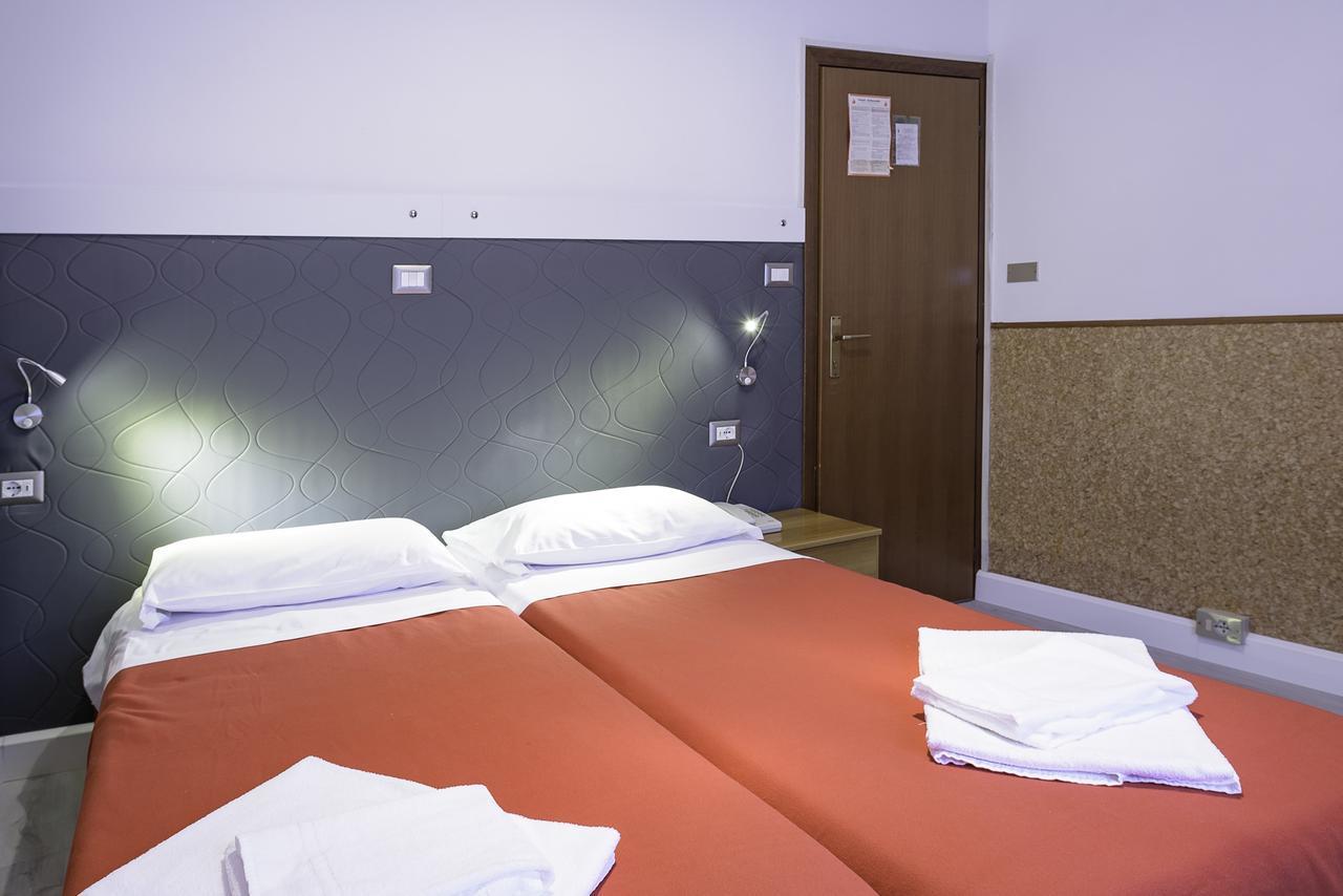Hotel Doria ナーゴ エクステリア 写真